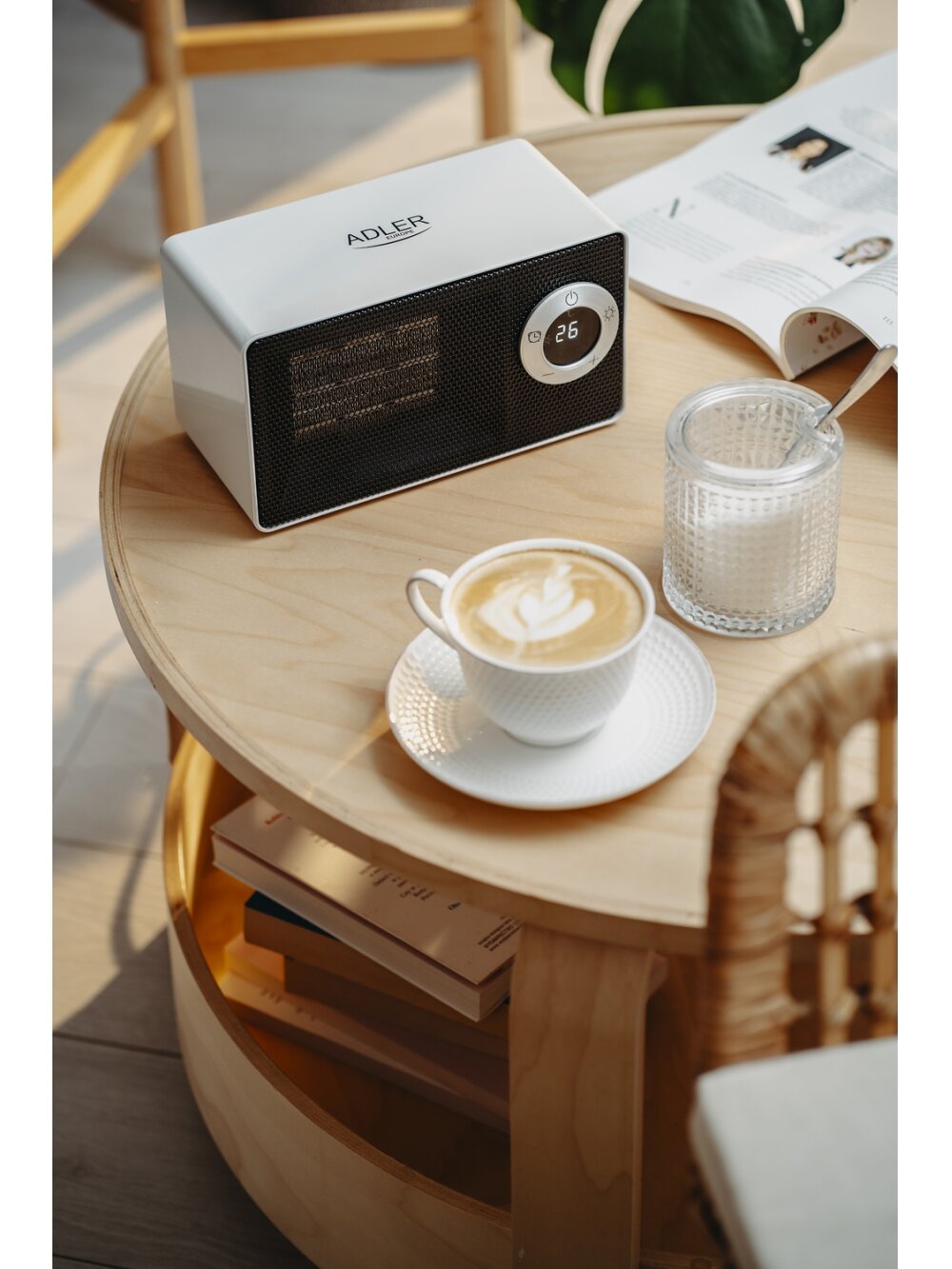 Adler | AD 7746 | Ceramic fan heater | 1000 W | Number of power levels 2 | White 4 Adler | AD 7746 | Ceramic fan heater | 1000 W | Number of power levels 2 | White 4