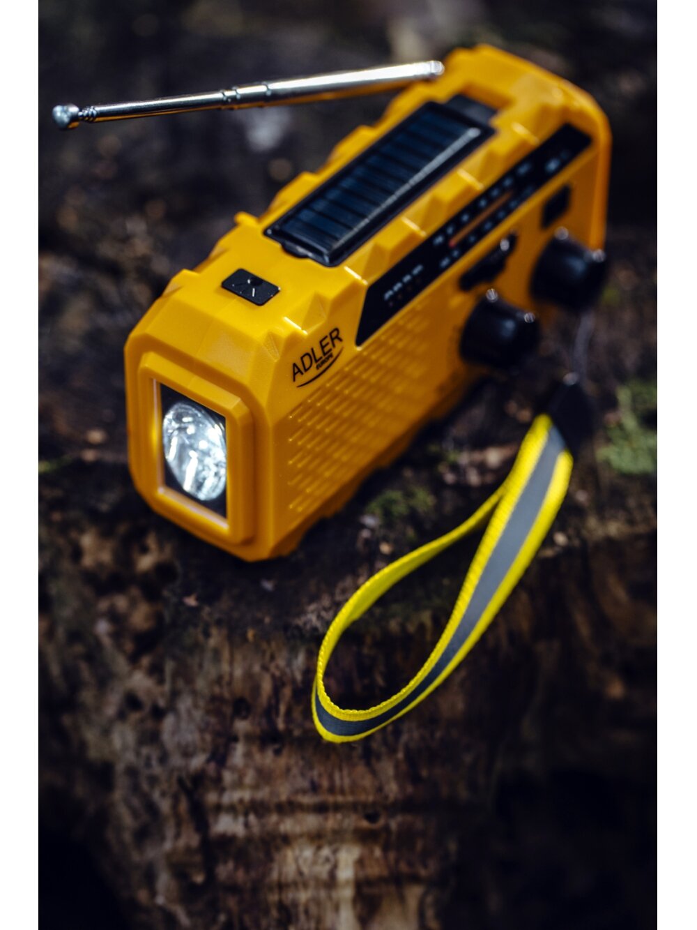 Adler | Portable radio with flashlight | AD 1197 | Alarm function 8 Adler | Portable radio with flashlight | AD 1197 | Alarm function 8