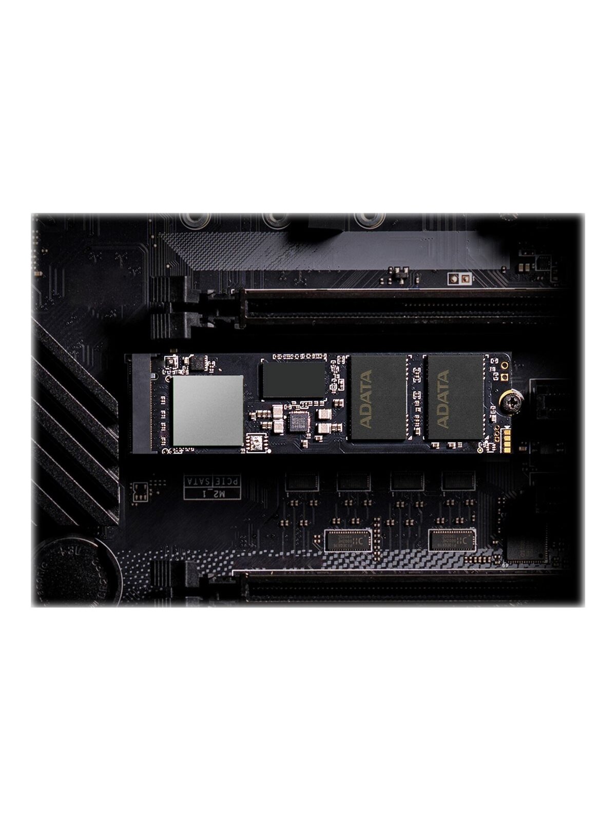 ADATA | XPG Gammix S70 BLADE | 1000 GB | SSD form factor M.2 2280 | Solid-state drive interface PCIe Gen4x4 | Read speed 7400 MB/s | Write speed 6400 MB/s 6 ADATA | XPG Gammix S70 BLADE | 1000 GB | SSD form factor M.2 2280 | Solid-state drive interface PCIe Gen4x4 | Read speed 7400 MB/s | Write speed 6400 MB/s 6