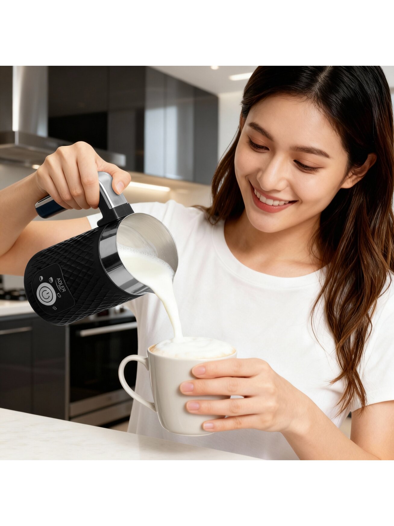 Adler | AD 4494 | 500 W | Milk frother | Black 12 Adler | AD 4494 | 500 W | Milk frother | Black 12