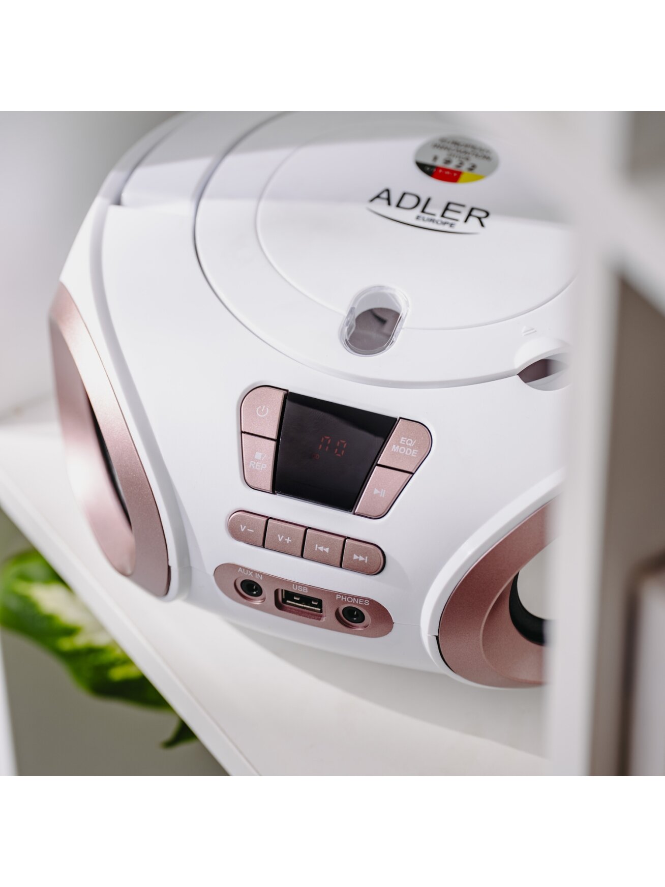 Adler | CD-MP3 Boombox | AD 1181 | Speakers | USB connectivity | FM 8 Adler | CD-MP3 Boombox | AD 1181 | Speakers | USB connectivity | FM 8