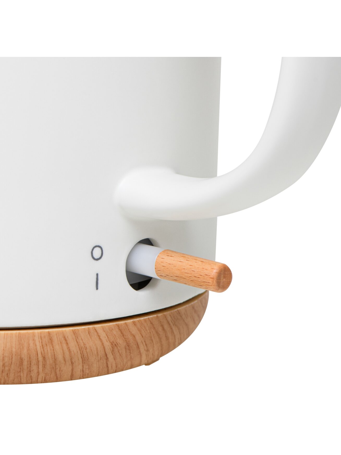 Adler Electric Kettle | AD 1304 | Electric | 1200 W | 1 L | Ceramic | 360° rotational base | White 3