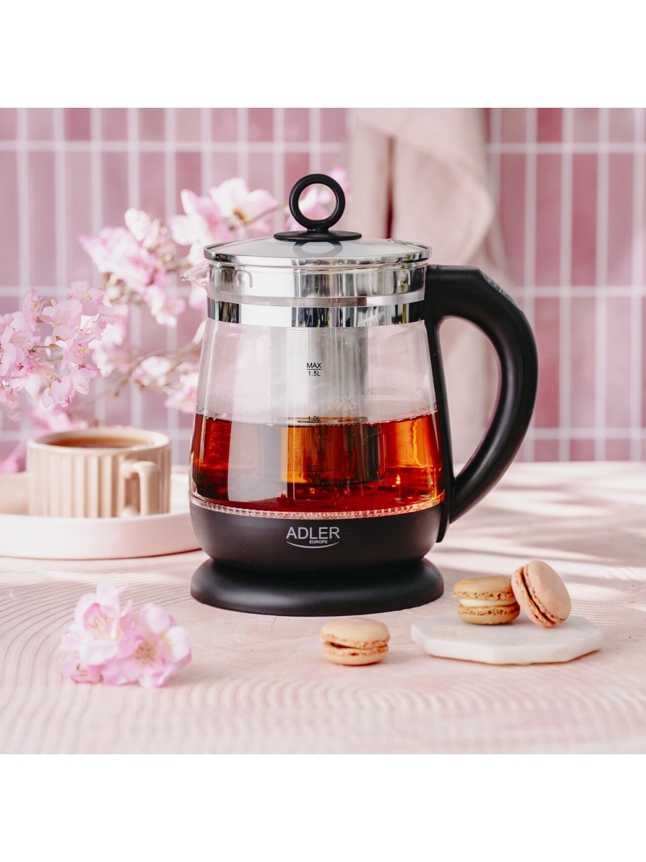 Adler Kettle | AD 1299 | Electric | 2200 W | 1.5 L | Glass | 360° rotational base | Black 9 Adler Kettle | AD 1299 | Electric | 2200 W | 1.5 L | Glass | 360° rotational base | Black 9