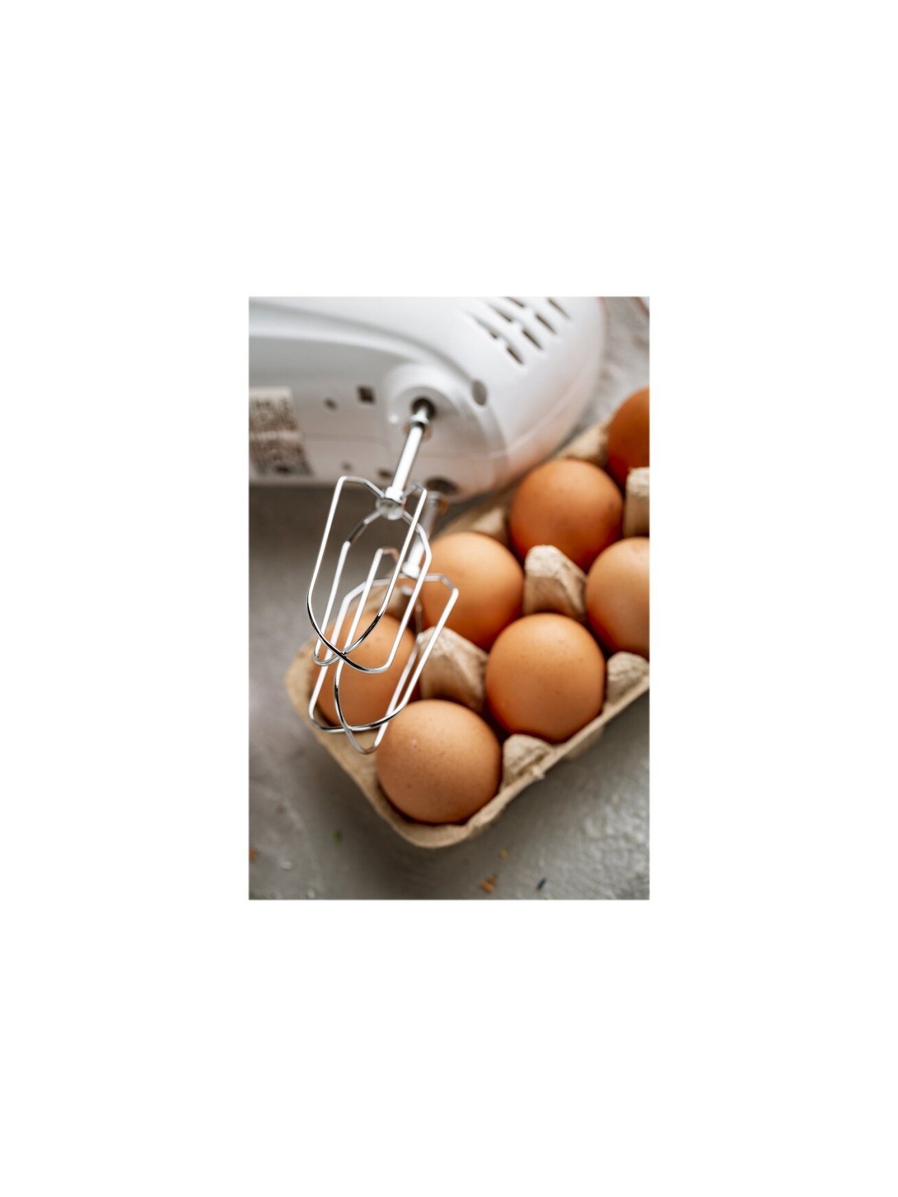 Adler | Mixer | AD 4212 | Hand Mixer | 300 W | Number of speeds 5 | Turbo mode | White 10