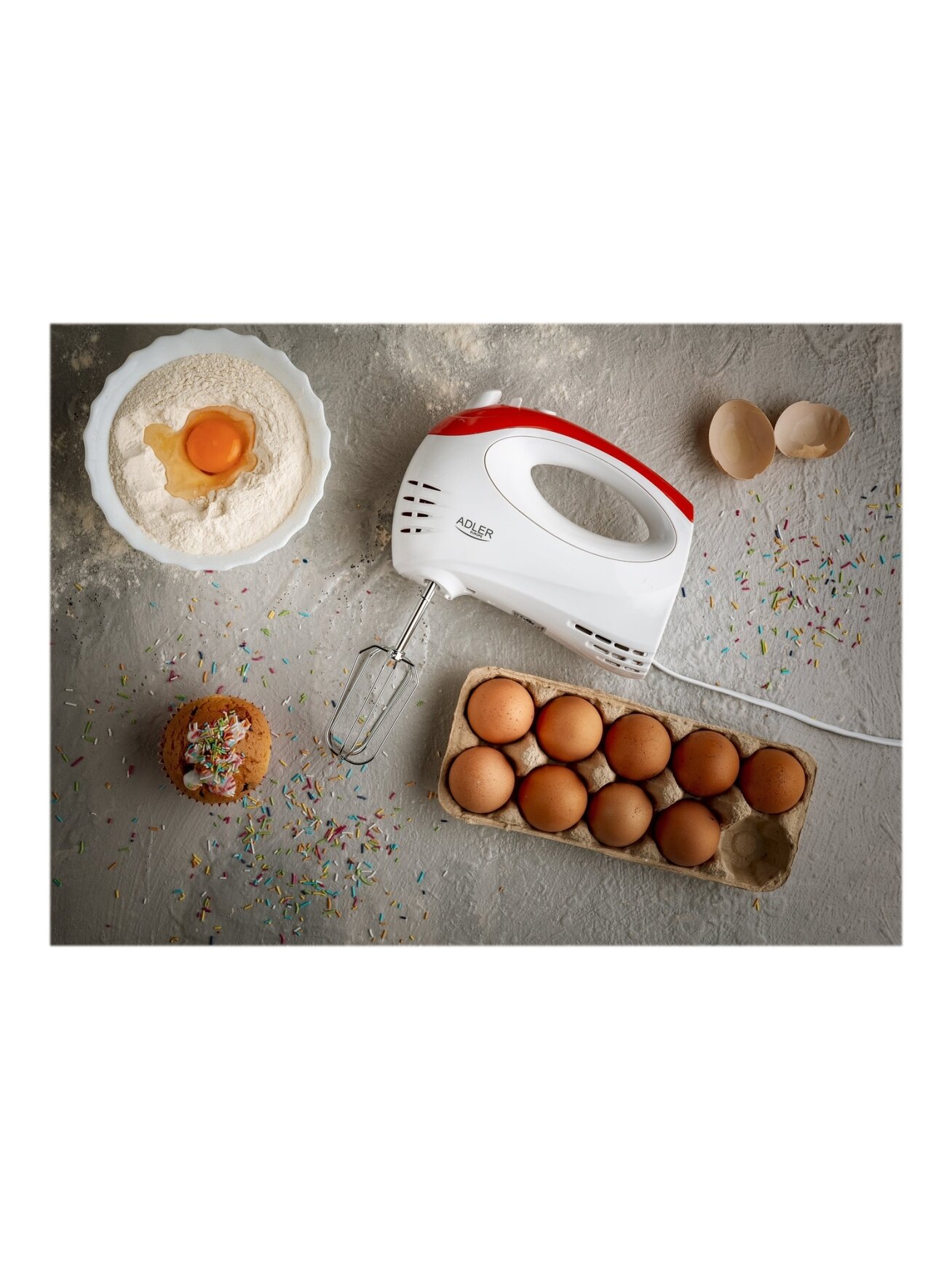 Adler | Mixer | AD 4212 | Hand Mixer | 300 W | Number of speeds 5 | Turbo mode | White 9