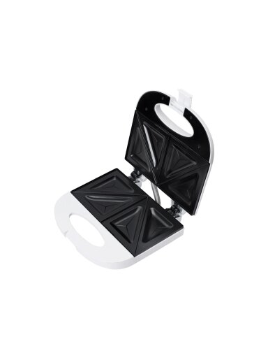 Adler | Sandwich maker | AD 301 | 750 W | Number of plates 1 | Number of pastry 2 | White Adler | Sandwich maker | AD 301 | 750 W | Number of plates 1 | Number of pastry 2 | White