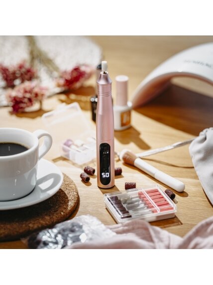 Adler | Electric Nail Drill Set | AD 2181 | Number of power levels 5 | Pink 14 Adler | Electric Nail Drill Set | AD 2181 | Number of power levels 5 | Pink 14