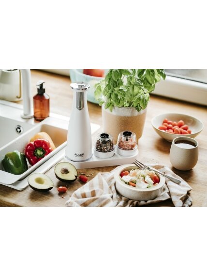 Adler | Electric Salt and pepper grinder | AD 4449w | Housing material ABS plastic | 7 W | Lithium | Matte White 8 Adler | Electric Salt and pepper grinder | AD 4449w | Housing material ABS plastic | 7 W | Lithium | Matte White 8