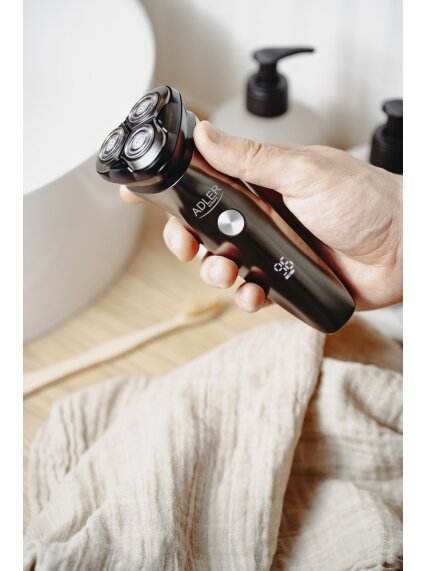 Adler | Electric Shaver with Beard Trimmer | AD 2945 | Operating time (max) 60 min | Wet & Dry 8 Adler | Electric Shaver with Beard Trimmer | AD 2945 | Operating time (max) 60 min | Wet & Dry 8