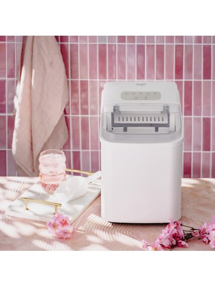 Adler Ice Cube Maker | AD 8800 | Power 105 W | Capacity 1.4 L | White 11