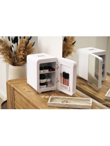 Adler | Mini refrigerator with mirror | AD 8085 | Free standing | Larder | Height 27 cm | Fridge net capacity 4 L | White 6
