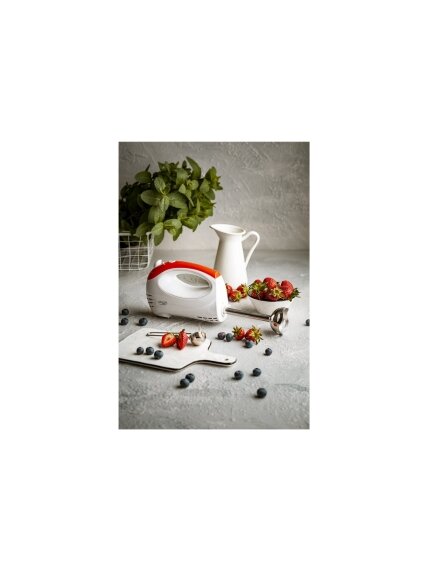 Adler | Mixer | AD 4212 | Hand Mixer | 300 W | Number of speeds 5 | Turbo mode | White 8