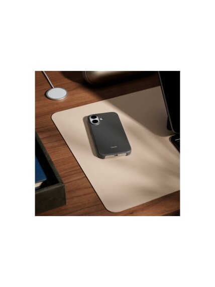 Apple iPhone 17 Case with MagSafe and Camera Control — Granite Gray | Apple 2