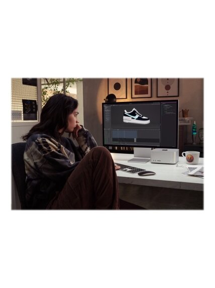 Apple | Studio Display, Nano-Texture Glass | 27 " | 5K | 16:9 | 60 Hz | 5120 x 2880 pixels | 600 cd/m² | Silver 6