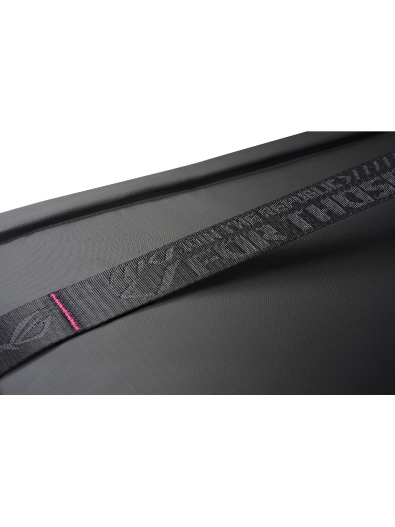 Asus ROG Slash 4.0 BS3601 | Fits up to size 16 " | Sleeve | Black | Waterproof 4 Asus ROG Slash 4.0 BS3601 | Fits up to size 16 " | Sleeve | Black | Waterproof 4