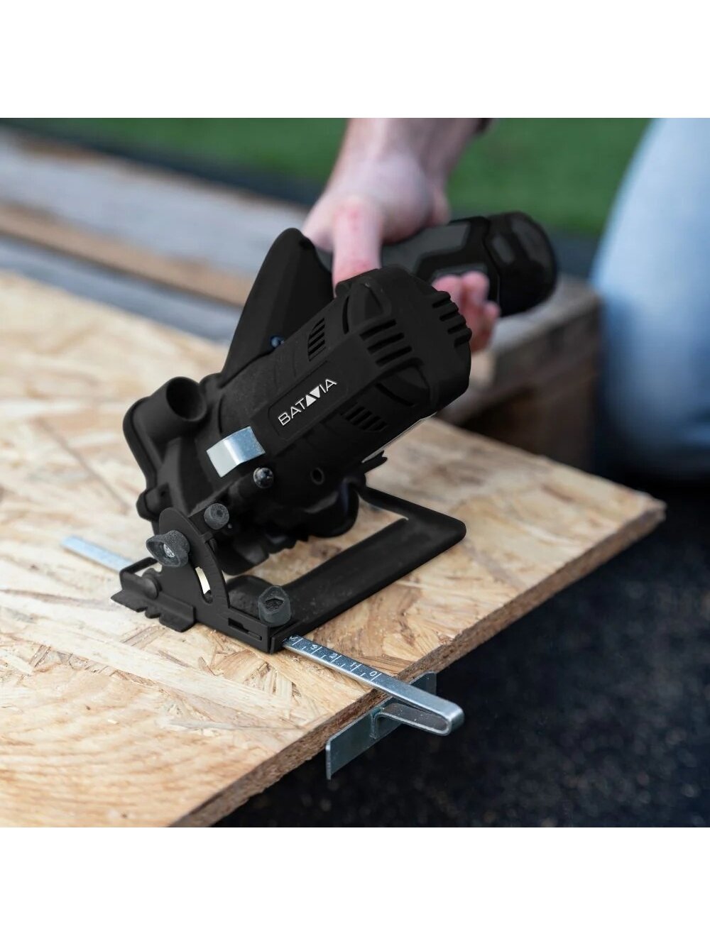 Batavia B.V. | 12V Cordless Circular Saw 85 mm - Fixxpack 2.0 Set (incl. 2.0Ah battery & USB-C charging cable) 4