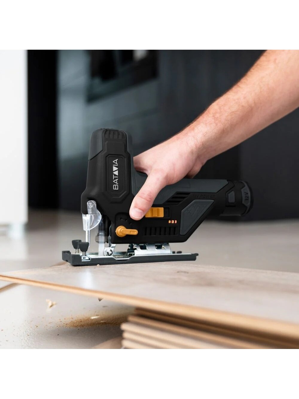 Batavia B.V. | 12V Cordless Jigsaw - Fixxpack 2.0 Set (incl. 2.0Ah battery & USB-C charging cable) 1 Batavia B.V. | 12V Cordless Jigsaw - Fixxpack 2.0 Set (incl. 2.0Ah battery & USB-C charging cable) 1
