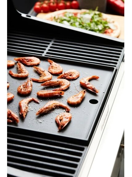 Barbecook | Dynamic Core Enamelled Cast Iron Cooking Griddle, 43 x 35 x 2 cm | BC-ACC-7126 4 Barbecook | Dynamic Core Enamelled Cast Iron Cooking Griddle, 43 x 35 x 2 cm | BC-ACC-7126 4