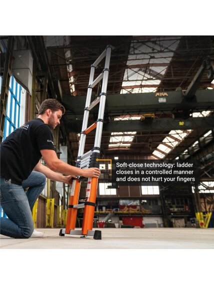 Batavia B.V. | Giraffe AIR Telescopic Ladder 3.81 m 2 Batavia B.V. | Giraffe AIR Telescopic Ladder 3.81 m 2