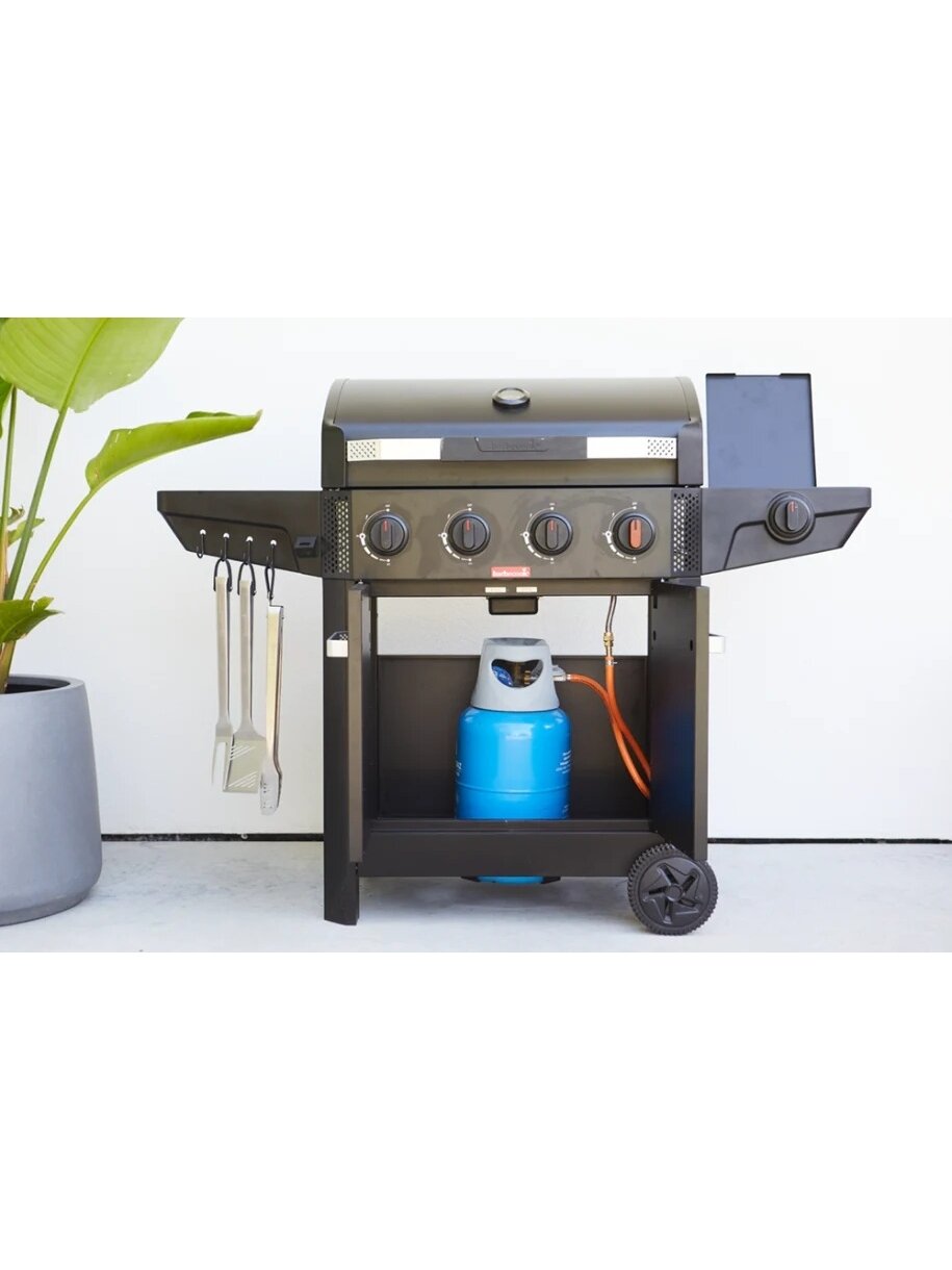 Barbecook Gas Barbecue Luca 412 with Cabinet and Sideburner, 145.4 x 60.3 x 112.3 cm | BC-GAS-3100 3 Barbecook Gas Barbecue Luca 412 with Cabinet and Sideburner, 145.4 x 60.3 x 112.3 cm | BC-GAS-3100 3