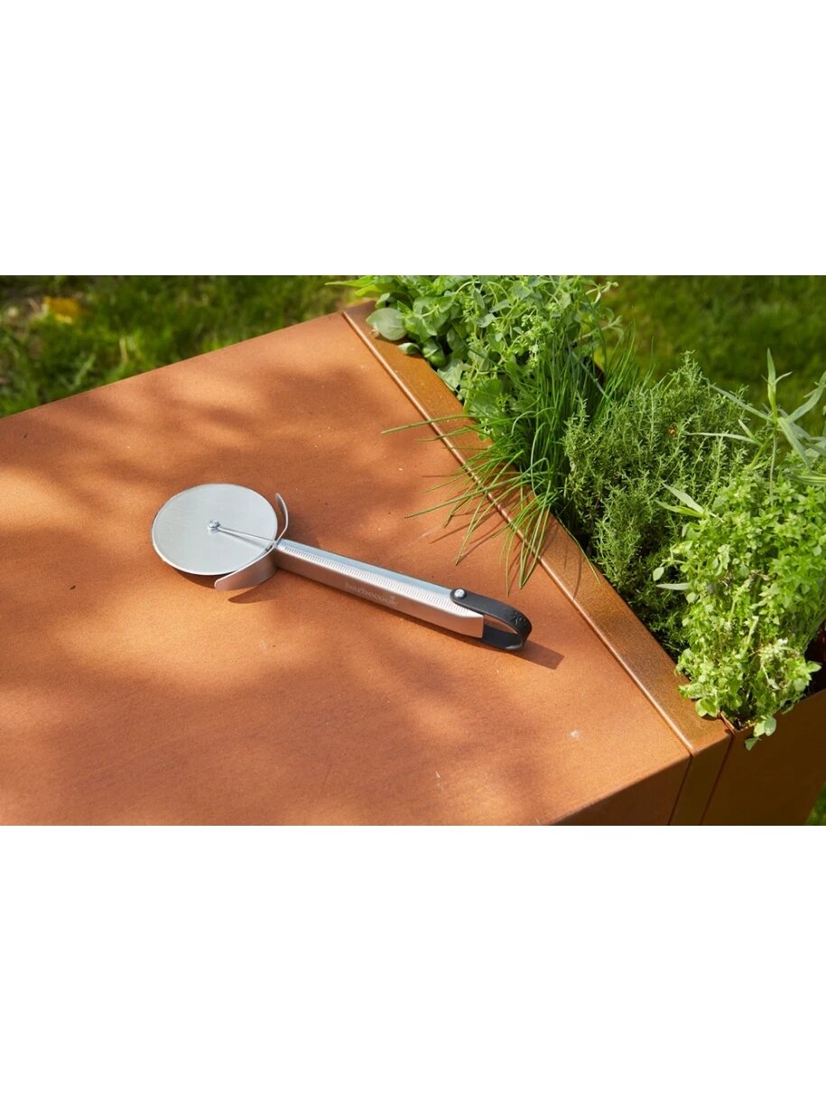 Barbecook | Premium pizza cutter, 28.7 cm | BC-ACC-7482 3 Barbecook | Premium pizza cutter, 28.7 cm | BC-ACC-7482 3
