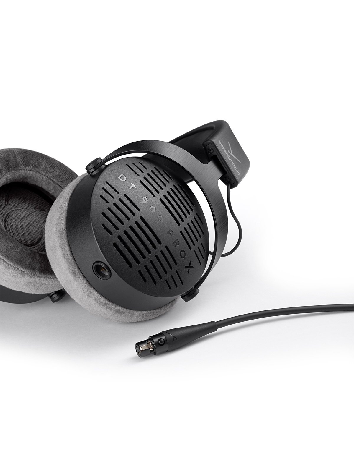 Beyerdynamic | Studio Headphones | DT 900 PRO X | Over-Ear | Black | Noise reduction 3 Beyerdynamic | Studio Headphones | DT 900 PRO X | Over-Ear | Black | Noise reduction 3