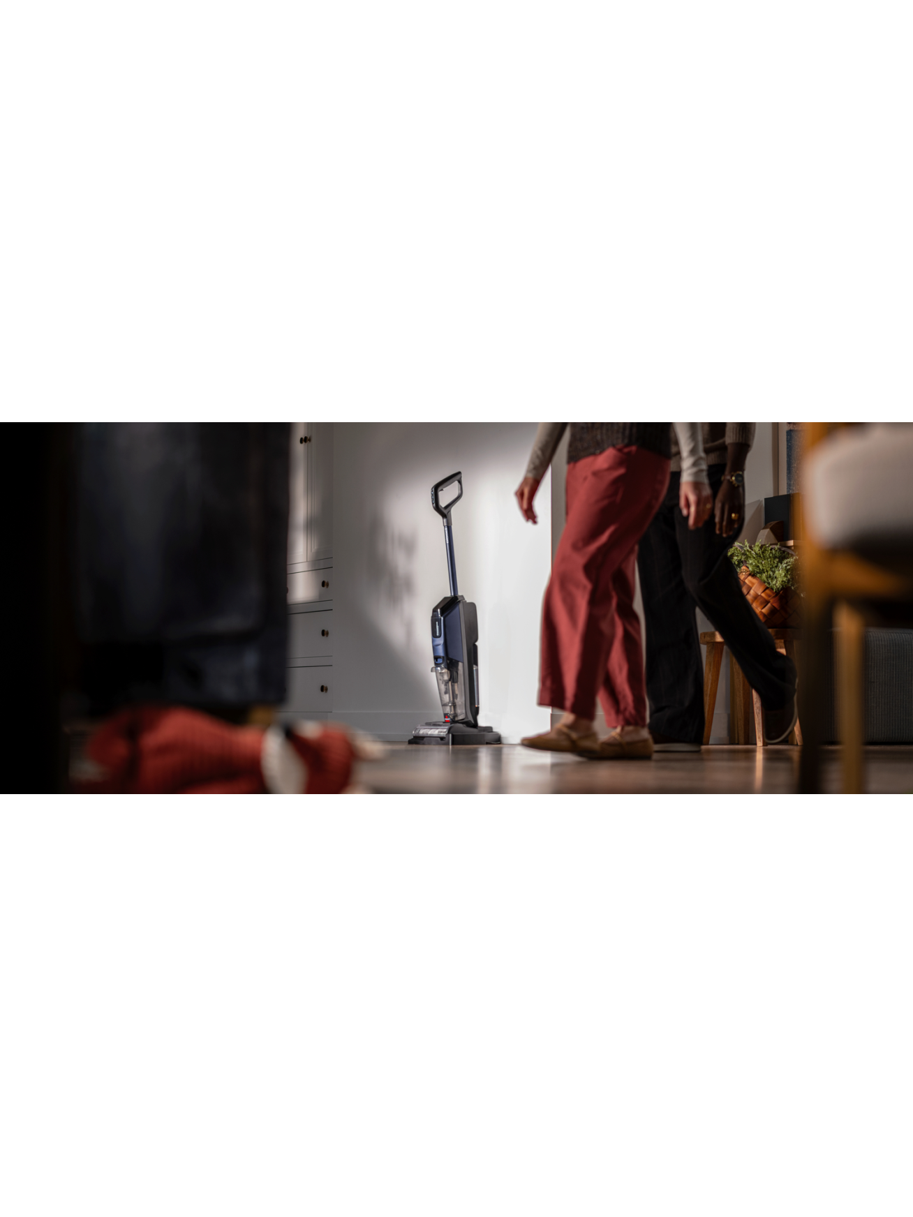 Bissell All-in-one Multi-surface Vacuum Cleaner | 4284N | Cordless operating | Washing function | 25.9 V | Operating time (max) 45 min | Black/Midnight Blue 4