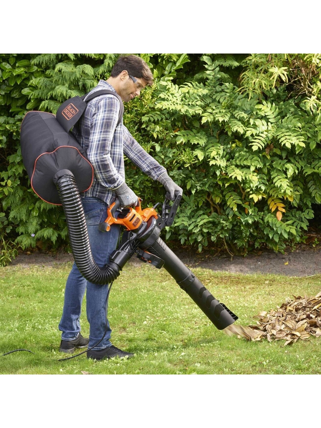 BLACK & DECKER | BEBLV301-QS | Leaf Blower 2 BLACK & DECKER | BEBLV301-QS | Leaf Blower 2