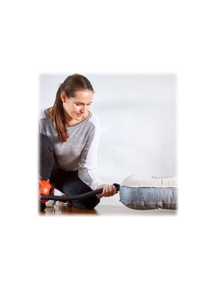 BLACK & DECKER 4