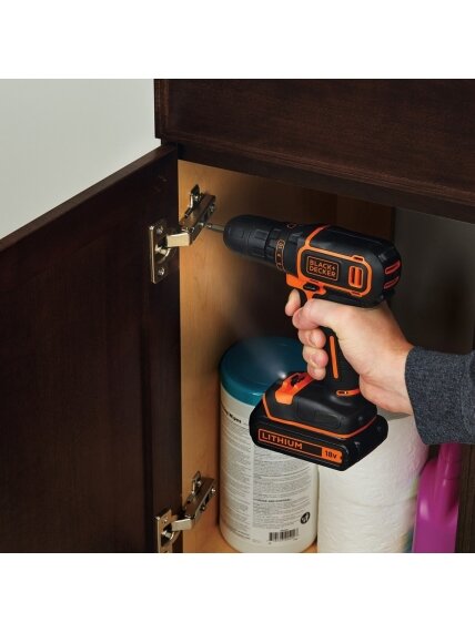 BLACK & DECKER Cordless Drill | BDCDC18B-QW | 18 V | 2x 1.5 Ah | Li-Ion 3