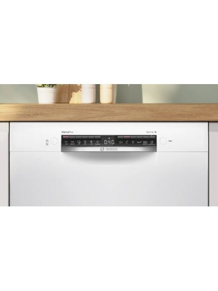 Bosch Dishwasher | SMU4HMW02S | Built-in | Width 60 cm | Number of place settings 14 | Number of programs 6 | Energy efficiency class D | Display | AquaStop function | White 8
