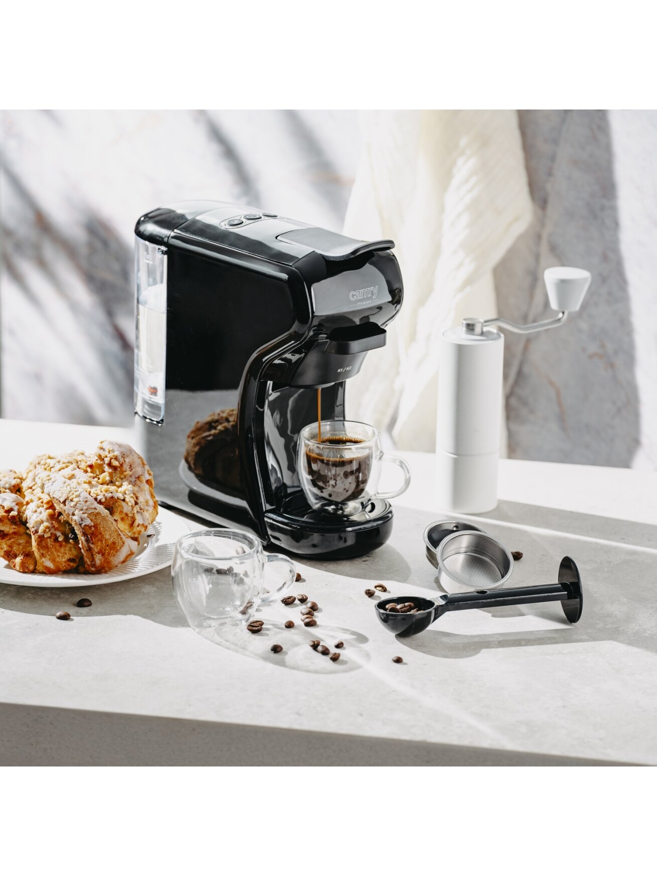 Camry Multi-capsule espresso machine | CR 4414bb | Pump pressure 19 bar | Capsule | 1450 W | Black 9