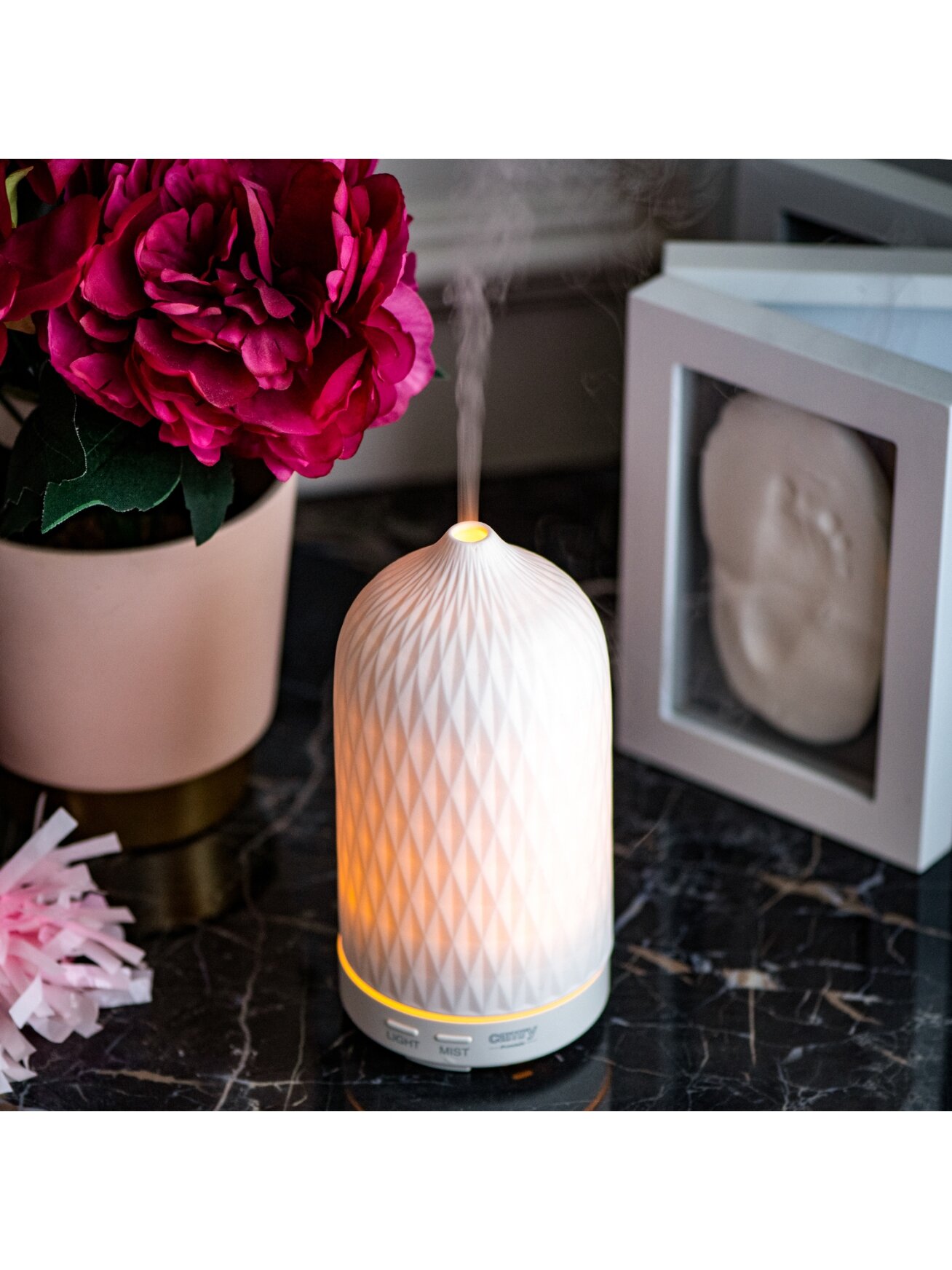 Camry | Ultrasonic aroma diffuser 3in1 | CR 7970 | Ultrasonic | Suitable for rooms up to 25 m² | White 8 Camry | Ultrasonic aroma diffuser 3in1 | CR 7970 | Ultrasonic | Suitable for rooms up to 25 m² | White 8