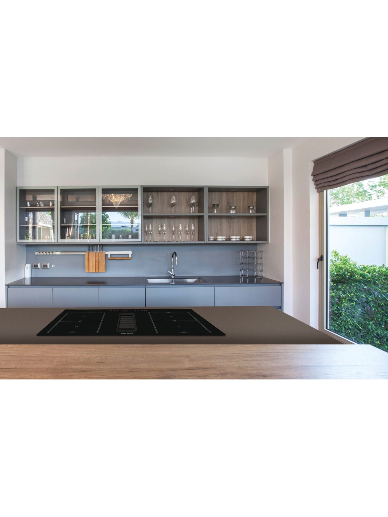 CATA Venting Hob | IAS 7024 | Induction | Number of burners/cooking zones 4 | Slider | Black | CATA | Hob with Hood | IAS 7024 | Induction | 77 cm | Number of burners/cooking zones 4 | Black | Slider 2 CATA Venting Hob | IAS 7024 | Induction | Number of burners/cooking zones 4 | Slider | Black | CATA | Hob with Hood | IAS 7024 | Induction | 77 cm | Number of burners/cooking zones 4 | Black | Slider 2