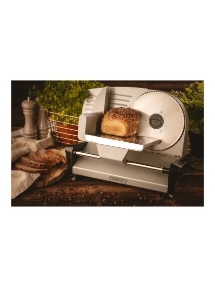 Camry | Food slicers | CR 4702 | Stainless steel | 200 W | 190 mm 6 Camry | Food slicers | CR 4702 | Stainless steel | 200 W | 190 mm 6