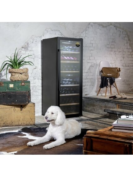 Caso | Smart Wine Cooler | WineExclusive 126 | Energy efficiency class G | Showcase | Free standing | Bottles capacity 126 bottles | Cooling type Compressor technology | Black 2