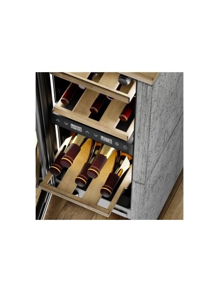 Caso Wine cooler | WineDeluxe WDU 18 | Energy efficiency class F | Built-in | Bottles capacity 18 | Black 2 Caso Wine cooler | WineDeluxe WDU 18 | Energy efficiency class F | Built-in | Bottles capacity 18 | Black 2