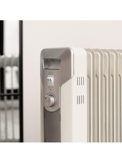 Cecotec ReadyWarm 11000 Space | Oil Radiator | 2500 W | Number of power levels 3 | Suitable for rooms up to 25 m² | White 1 Cecotec ReadyWarm 11000 Space | Oil Radiator | 2500 W | Number of power levels 3 | Suitable for rooms up to 25 m² | White 1