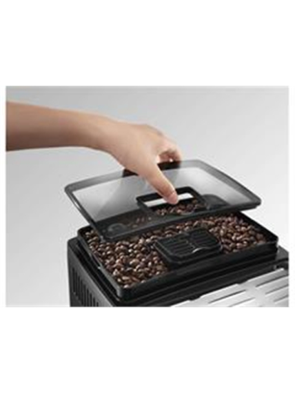 Delonghi | Coffee Maker | Magnifica S | Pump pressure 14 bar | Built-in milk frother | Fully automatic | Black | 1450 W 2