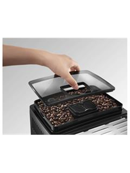 Delonghi | Coffee Maker | Magnifica S | Pump pressure 14 bar | Built-in milk frother | Fully automatic | Black | 1450 W 2