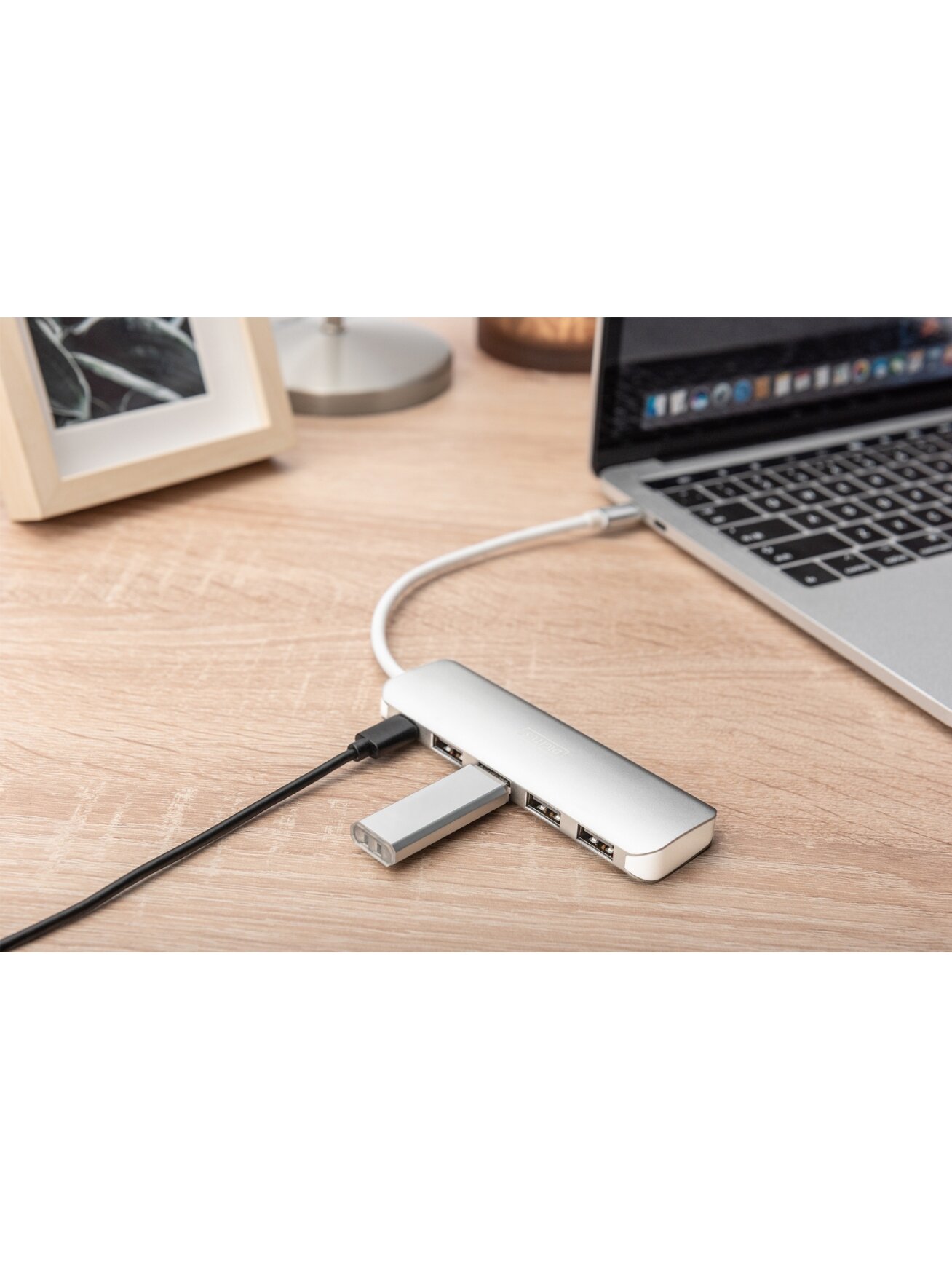 Digitus | Charging | USB Type-C 4 port hub (USB 3.0) + PD 4