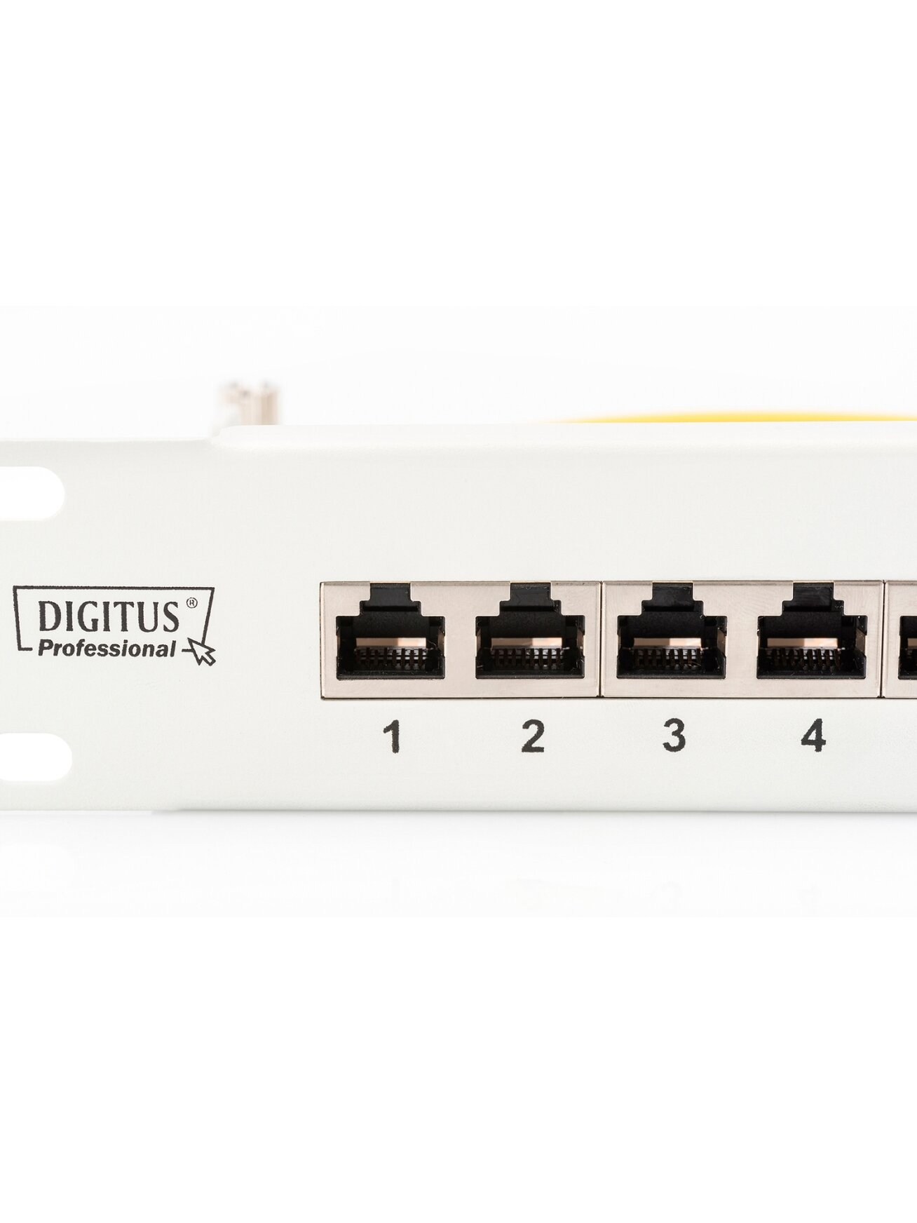 Digitus | Patch Panel | DN-91624S | Category: CAT 6; Ports: 24 x RJ45; Retention strength: 7.7 kg; Insertion force: 30N max | 48.2 x 4.4 x 10.9 cm | White 1