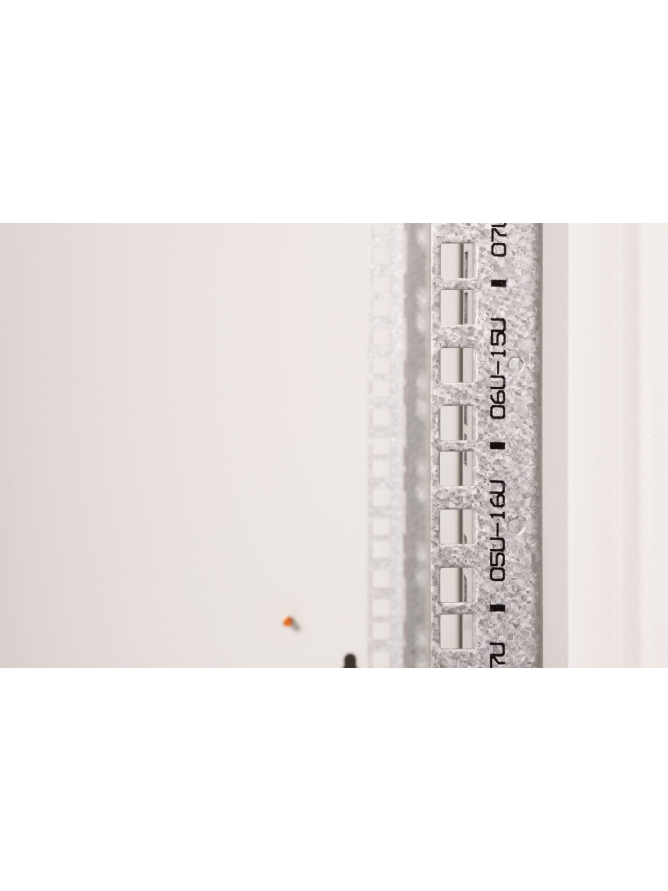 Digitus Wall Mounting Cabinet | DN-19 20U-6/6 | Light Grey 2 Digitus Wall Mounting Cabinet | DN-19 20U-6/6 | Light Grey 2
