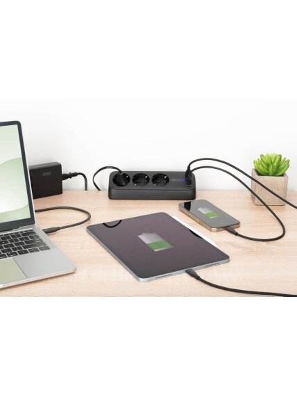 Digitus 3-way office socket strip with 2x USB-A and 1x USB-C connections | DA-70625 4 Digitus 3-way office socket strip with 2x USB-A and 1x USB-C connections | DA-70625 4