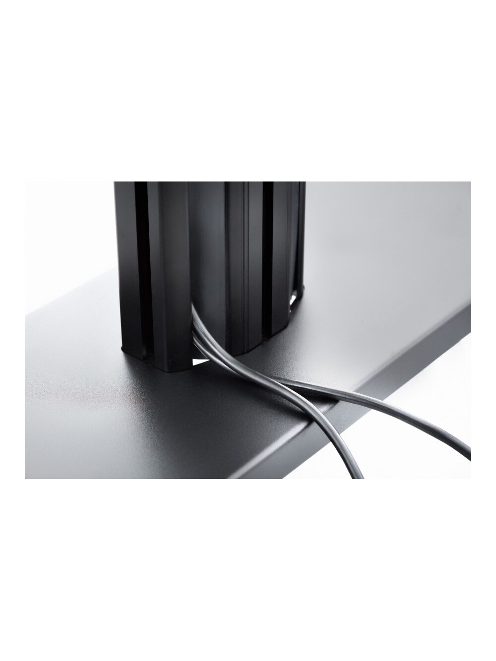 EDBAK TRE100 | Trolleys & Stands | 42-75 " | Maximum weight (capacity) 70 kg | Black 2 EDBAK TRE100 | Trolleys & Stands | 42-75 " | Maximum weight (capacity) 70 kg | Black 2