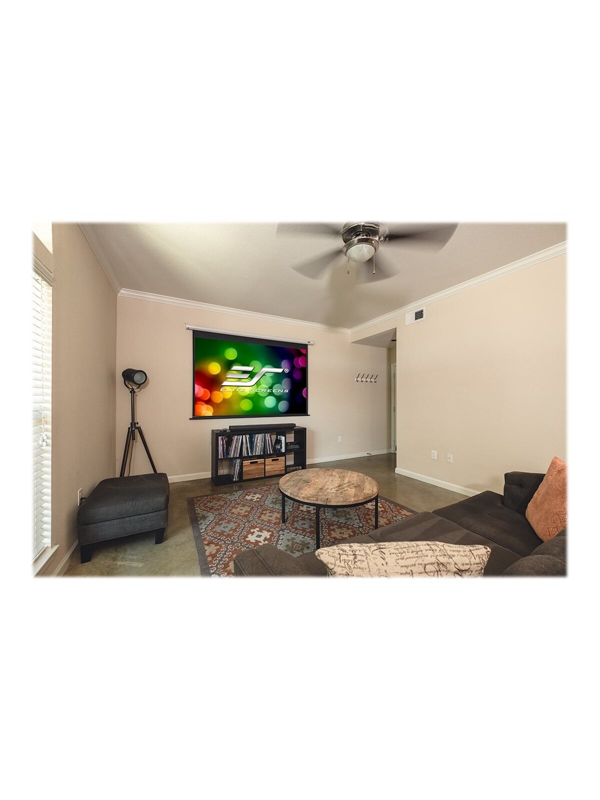 Elite Screens | Spectrum Series | Electric120V | Diagonal 120 " | 4:3 | Viewable screen width (W) 244 cm | White 4 Elite Screens | Spectrum Series | Electric120V | Diagonal 120 " | 4:3 | Viewable screen width (W) 244 cm | White 4
