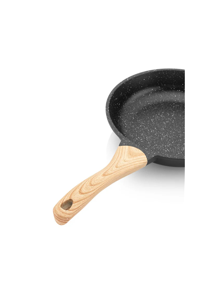 ETA | Pan | ETA792990000 TITANIUM II | Universal | Diameter 24 cm | Electric, induction, gas, glass ceramics | Suitable for induction hob | Fixed handle | Black 3 ETA | Pan | ETA792990000 TITANIUM II | Universal | Diameter 24 cm | Electric, induction, gas, glass ceramics | Suitable for induction hob | Fixed handle | Black 3