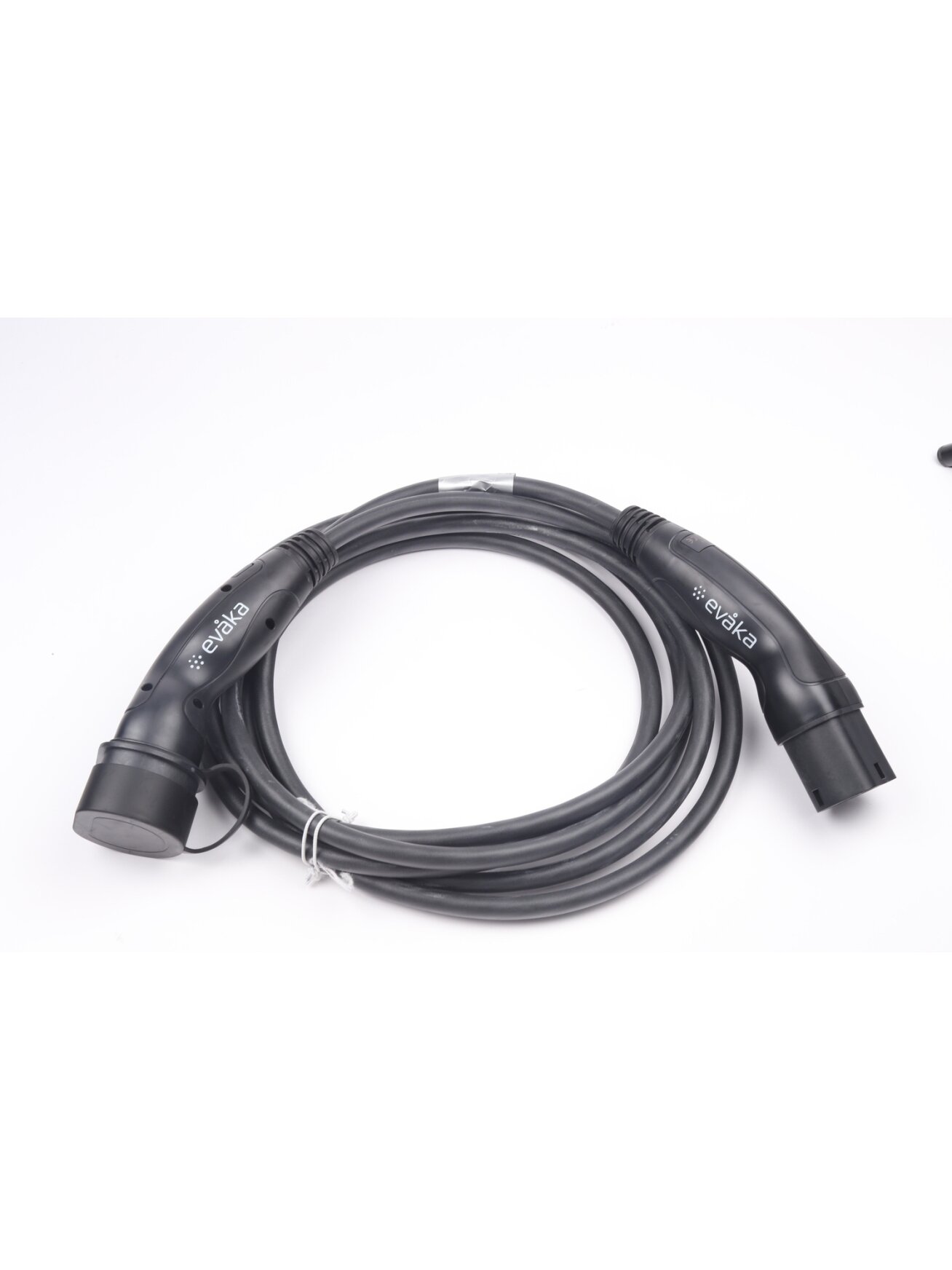 Evaka EV Charging Cable Type 2-Type 2, 22 kW, 32 A, 5 x 6 mm2, 1 x 0.5 mm2, 5 m | ITGAM3871 | Black 4