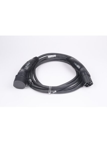 Evaka EV Charging Cable Type 2-Type 2, 22 kW, 32 A, 5 x 6 mm2, 1 x 0.5 mm2, 5 m | ITGAM3871 | Black 1