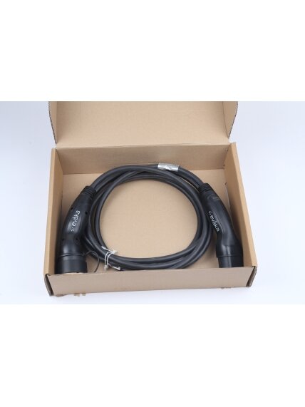 Evaka EV Charging Cable Type 2-Type 2, 22 kW, 32 A, 5 x 6 mm2, 1 x 0.5 mm2, 7 m | ITGAM3872 | Black 5